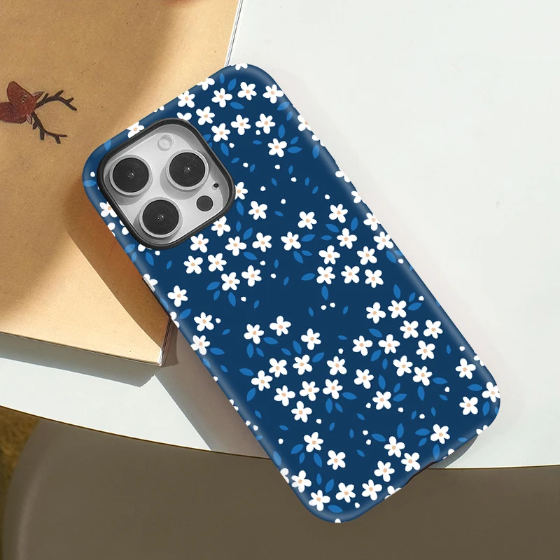 Flower Silicone Protection Case iPhone 16 - View 3