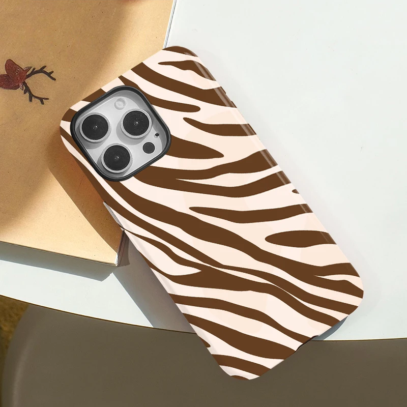 Cartoon 2-in-1 Magnetic Case iPhone 15 - View 3